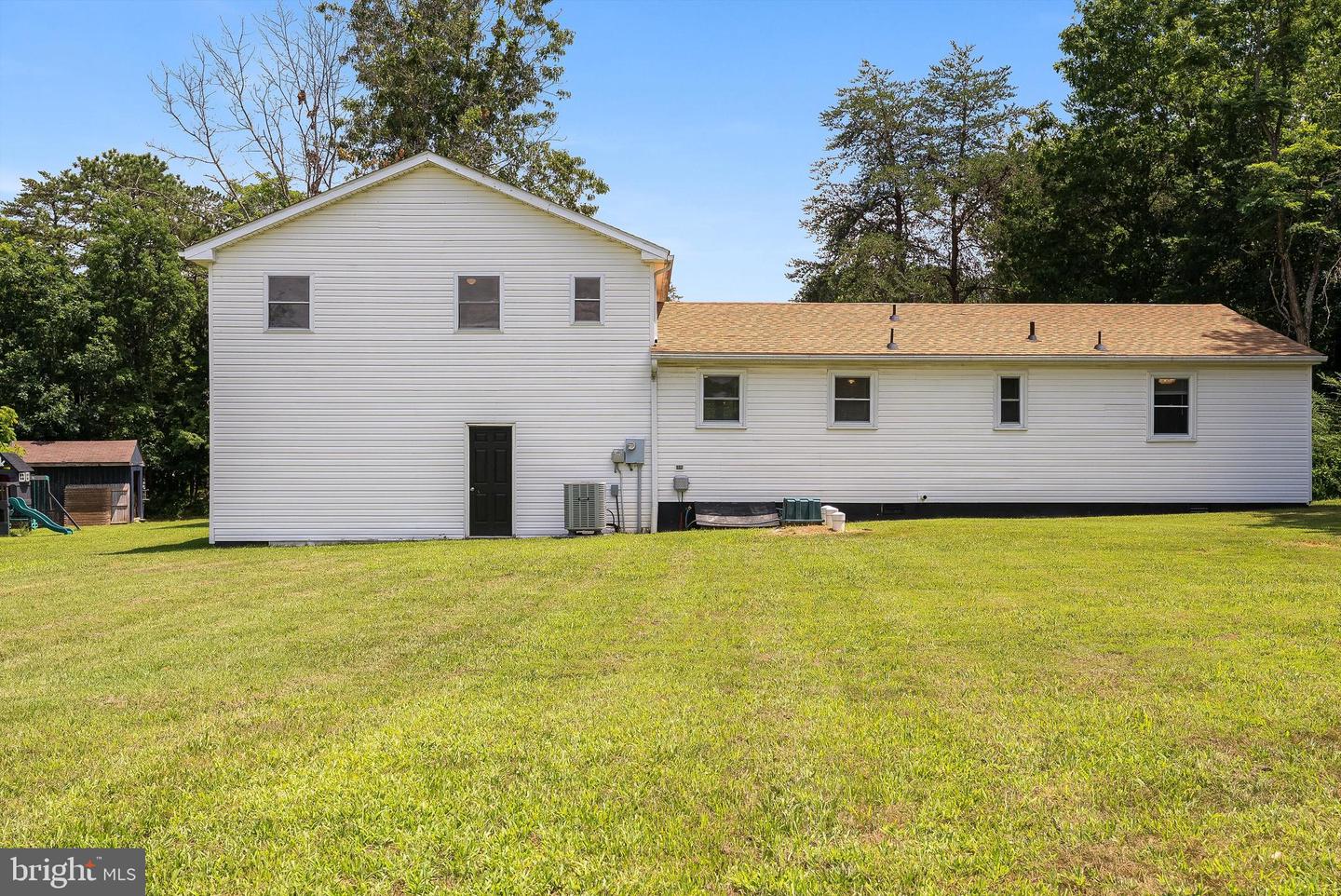 412 TRAYFOOT RD, GROTTOES, Virginia 24441, 6 Bedrooms Bedrooms, ,2 BathroomsBathrooms,Residential,For sale,412 TRAYFOOT RD,VAAG2002636 MLS # VAAG2002636
