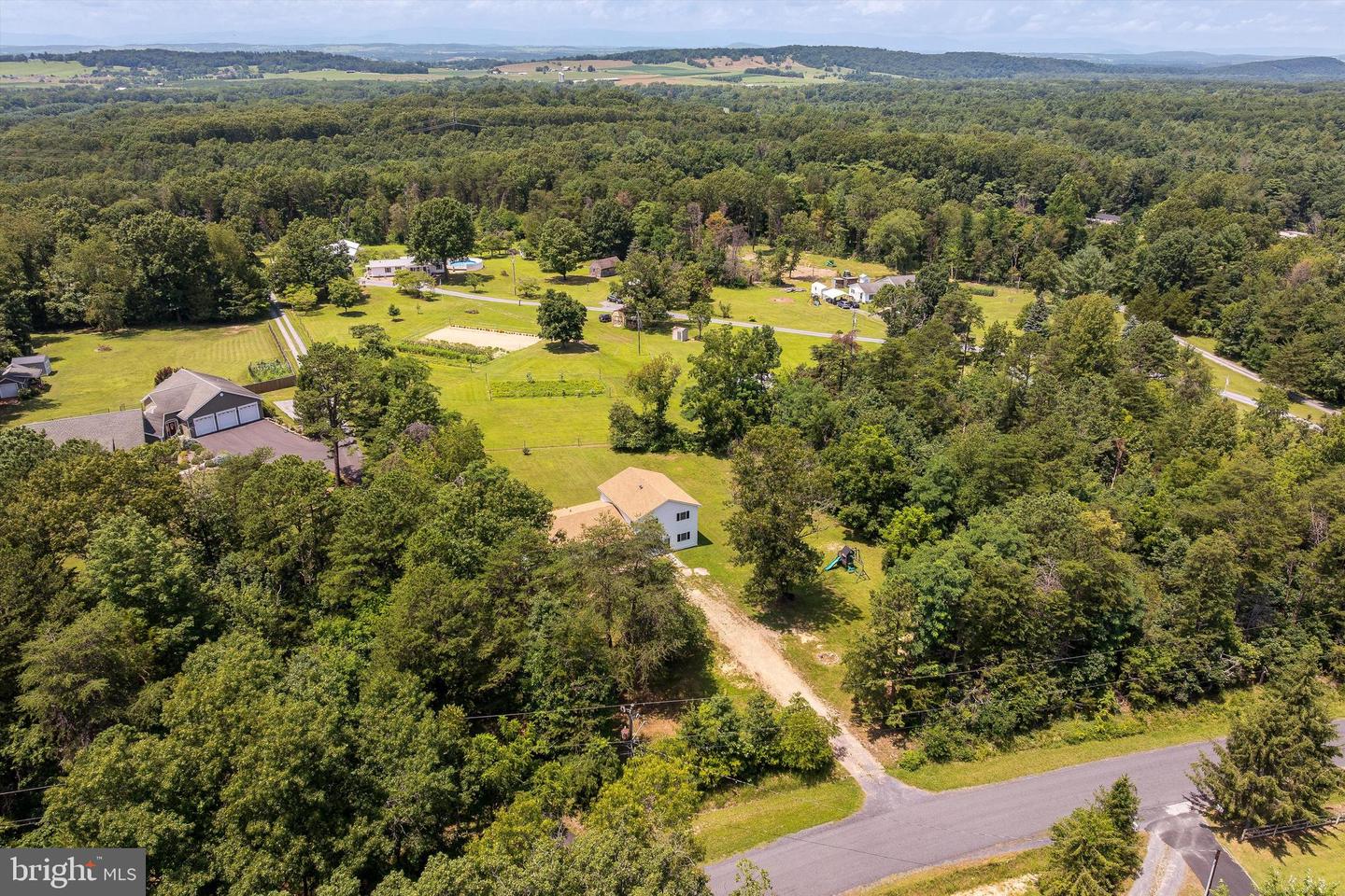 412 TRAYFOOT RD, GROTTOES, Virginia 24441, 6 Bedrooms Bedrooms, ,2 BathroomsBathrooms,Residential,For sale,412 TRAYFOOT RD,VAAG2002636 MLS # VAAG2002636