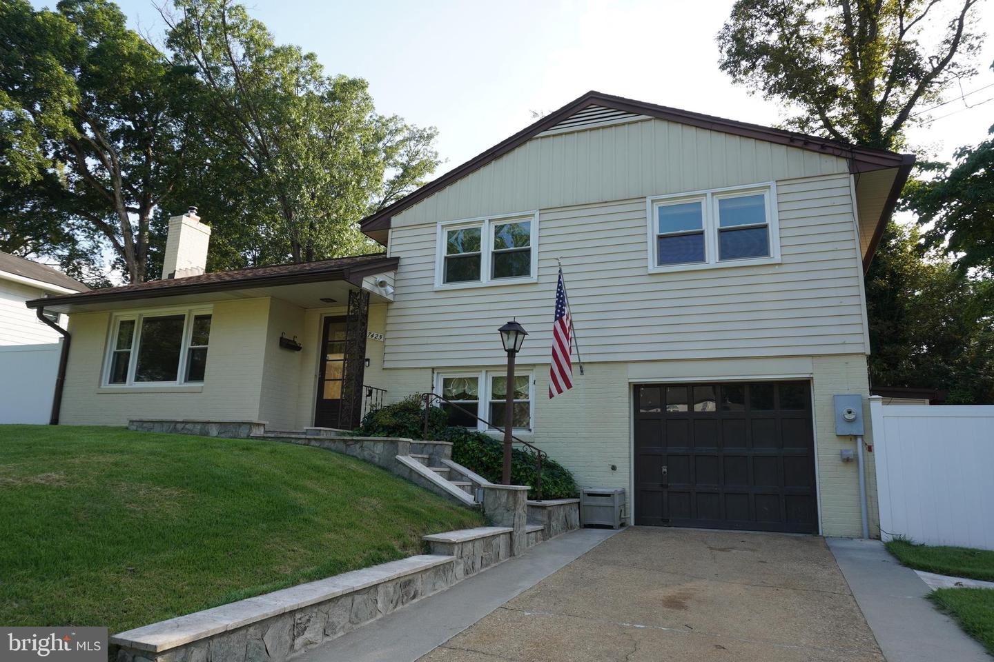 7425 FLORA ST, SPRINGFIELD, Virginia 22150, 3 Bedrooms Bedrooms, ,1 BathroomBathrooms,Residential,For sale,7425 FLORA ST,VAFX2256642 MLS # VAFX2256642