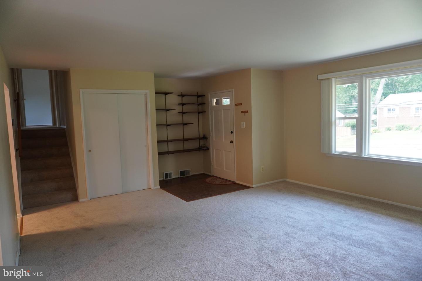 7425 FLORA ST, SPRINGFIELD, Virginia 22150, 3 Bedrooms Bedrooms, ,1 BathroomBathrooms,Residential,For sale,7425 FLORA ST,VAFX2256642 MLS # VAFX2256642