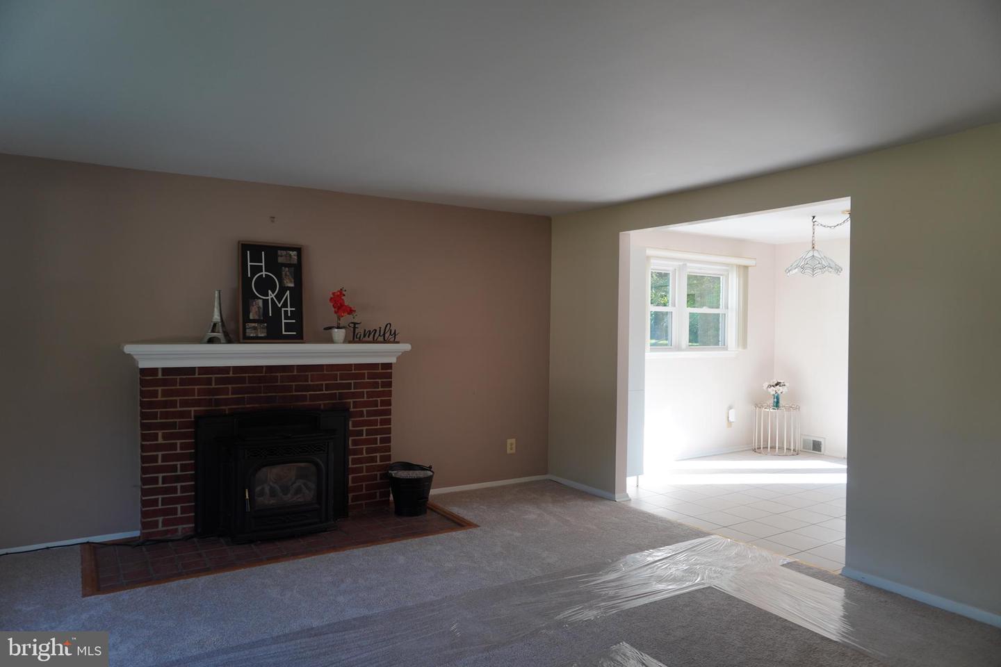 7425 FLORA ST, SPRINGFIELD, Virginia 22150, 3 Bedrooms Bedrooms, ,1 BathroomBathrooms,Residential,For sale,7425 FLORA ST,VAFX2256642 MLS # VAFX2256642