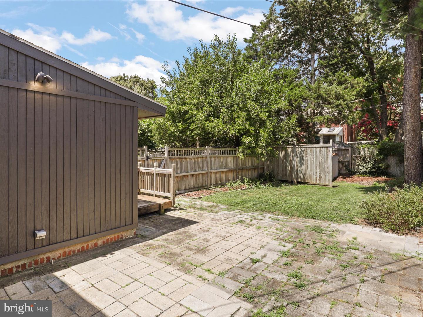 3717 3RD ST S, ARLINGTON, Virginia 22204, 2 Bedrooms Bedrooms, ,1 BathroomBathrooms,Residential,For sale,3717 3RD ST S,VAAR2061152 MLS # VAAR2061152