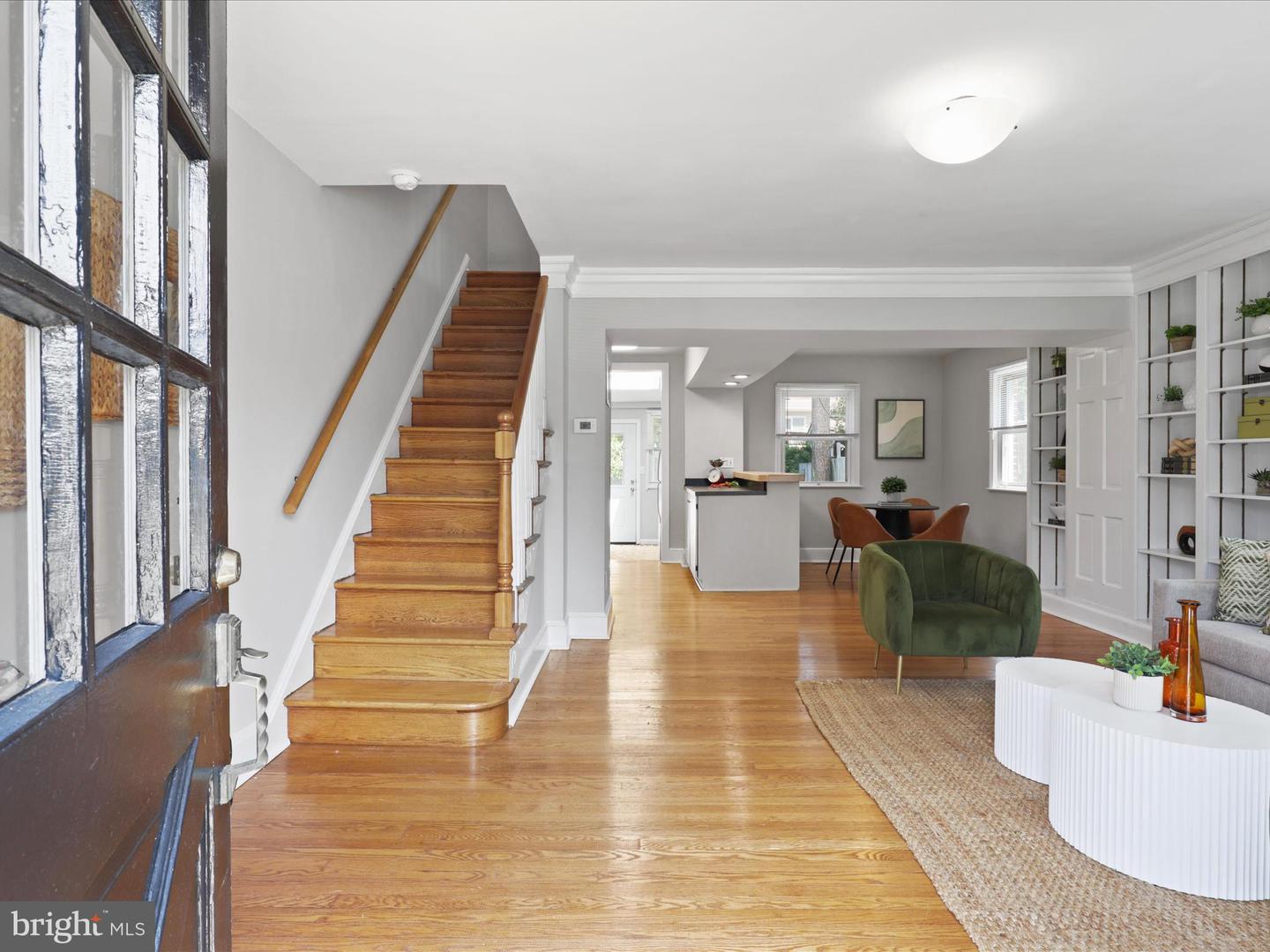 3717 3RD ST S, ARLINGTON, Virginia 22204, 2 Bedrooms Bedrooms, ,1 BathroomBathrooms,Residential,For sale,3717 3RD ST S,VAAR2061152 MLS # VAAR2061152