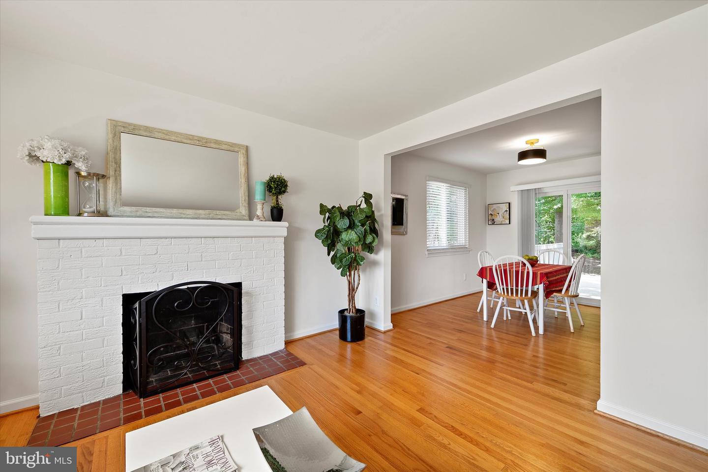 7403 BATH ST, SPRINGFIELD, Virginia 22150, 3 Bedrooms Bedrooms, ,2 BathroomsBathrooms,Residential,For sale,7403 BATH ST,VAFX2256430 MLS # VAFX2256430