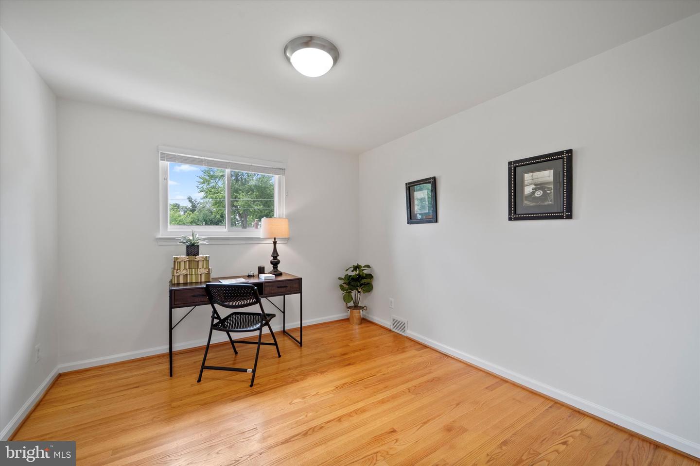 7403 BATH ST, SPRINGFIELD, Virginia 22150, 3 Bedrooms Bedrooms, ,2 BathroomsBathrooms,Residential,For sale,7403 BATH ST,VAFX2256430 MLS # VAFX2256430