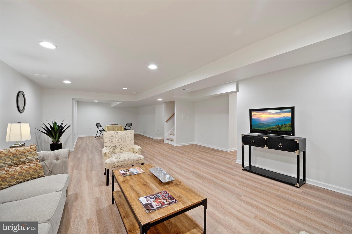 7403 BATH ST, SPRINGFIELD, Virginia 22150, 3 Bedrooms Bedrooms, ,2 BathroomsBathrooms,Residential,For sale,7403 BATH ST,VAFX2256430 MLS # VAFX2256430