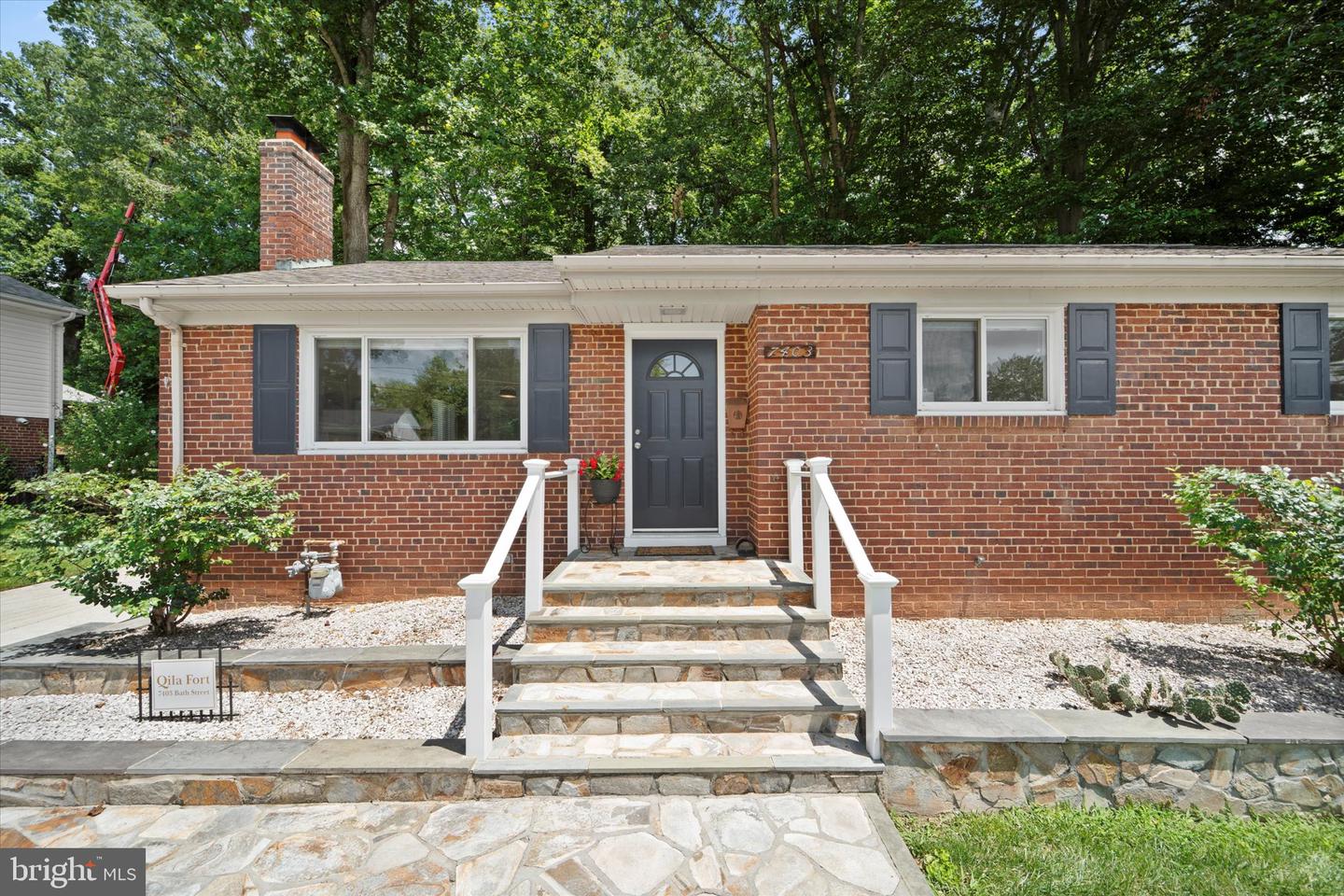 7403 BATH ST, SPRINGFIELD, Virginia 22150, 3 Bedrooms Bedrooms, ,2 BathroomsBathrooms,Residential,For sale,7403 BATH ST,VAFX2256430 MLS # VAFX2256430