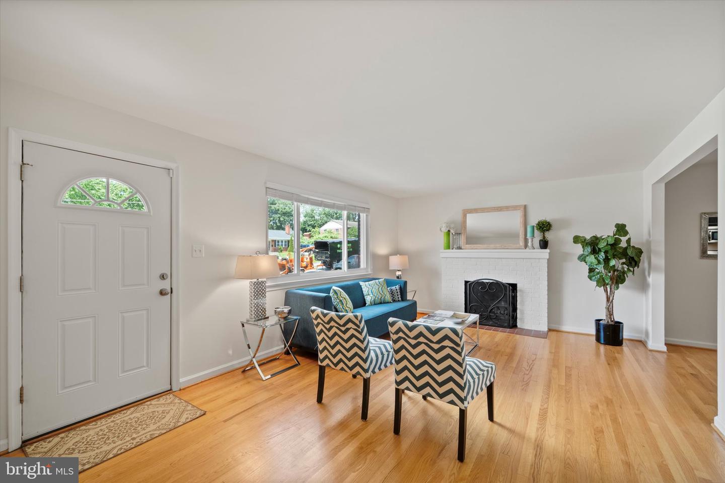 7403 BATH ST, SPRINGFIELD, Virginia 22150, 3 Bedrooms Bedrooms, ,2 BathroomsBathrooms,Residential,For sale,7403 BATH ST,VAFX2256430 MLS # VAFX2256430