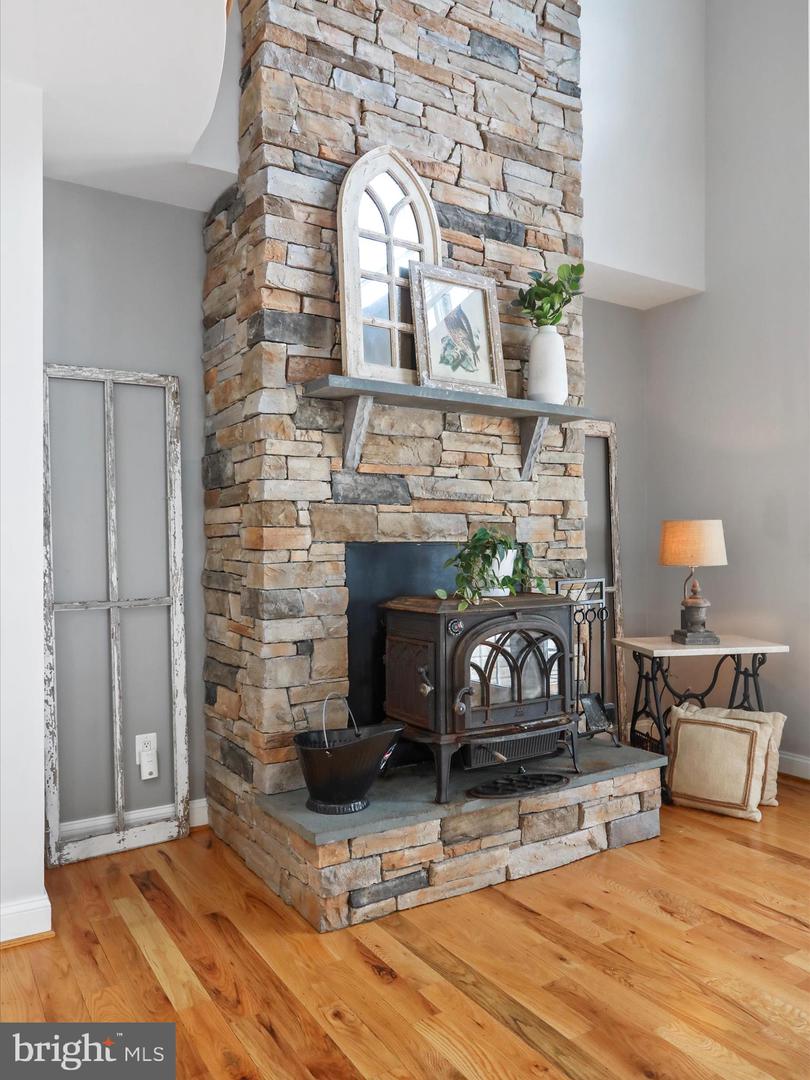 34963 CHARLES TOWN PIKE, HILLSBORO, Virginia 20132, 4 Bedrooms Bedrooms, ,4 BathroomsBathrooms,Residential,For sale,34963 CHARLES TOWN PIKE,VALO2102670 MLS # VALO2102670