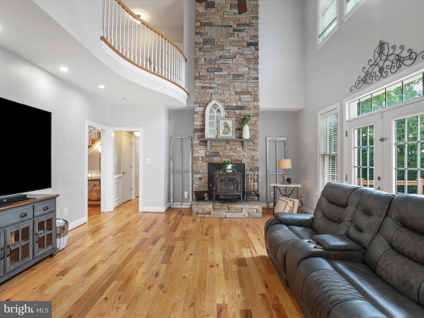 34963 CHARLES TOWN PIKE, HILLSBORO, Virginia 20132, 4 Bedrooms Bedrooms, ,4 BathroomsBathrooms,Residential,For sale,34963 CHARLES TOWN PIKE,VALO2102670 MLS # VALO2102670