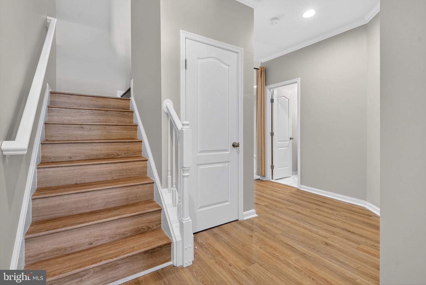 41901 DIAMONDLEAF TER, ALDIE, Virginia 20105, 3 Bedrooms Bedrooms, ,3 BathroomsBathrooms,Residential,For sale,41901 DIAMONDLEAF TER,VALO2102792 MLS # VALO2102792