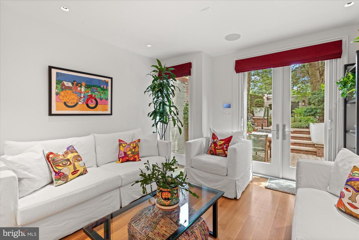 3274 P ST. NW, WASHINGTON, District Of Columbia 20007, 3 Bedrooms Bedrooms, ,3 BathroomsBathrooms,Residential,For sale,3274 P ST. NW,DCDC2211276 MLS # DCDC2211276