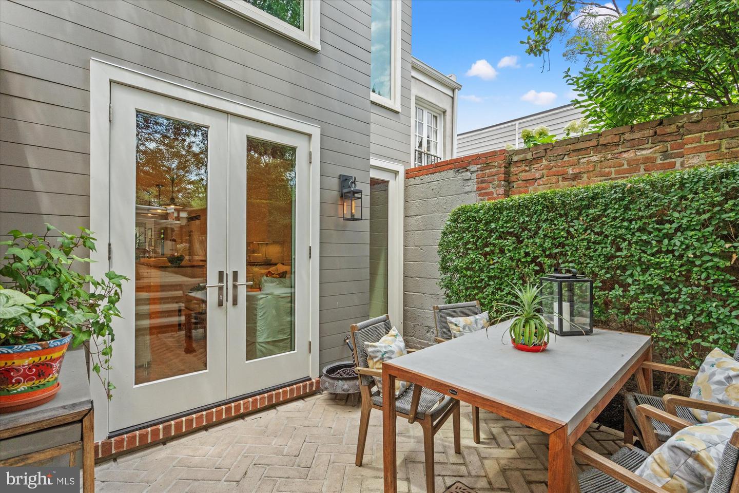 3274 P ST. NW, WASHINGTON, District Of Columbia 20007, 3 Bedrooms Bedrooms, ,3 BathroomsBathrooms,Residential,For sale,3274 P ST. NW,DCDC2211276 MLS # DCDC2211276
