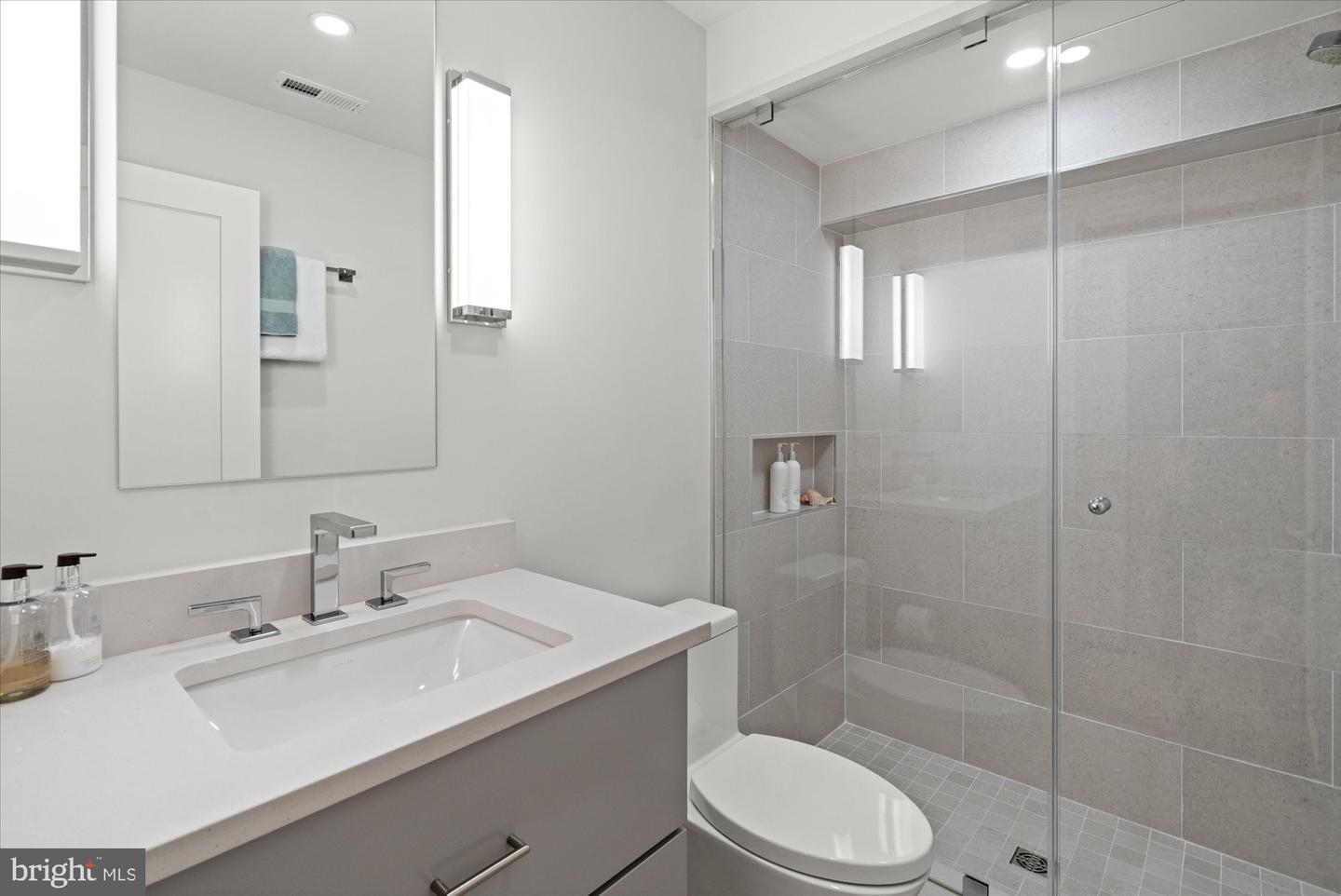 3274 P ST. NW, WASHINGTON, District Of Columbia 20007, 3 Bedrooms Bedrooms, ,3 BathroomsBathrooms,Residential,For sale,3274 P ST. NW,DCDC2211276 MLS # DCDC2211276