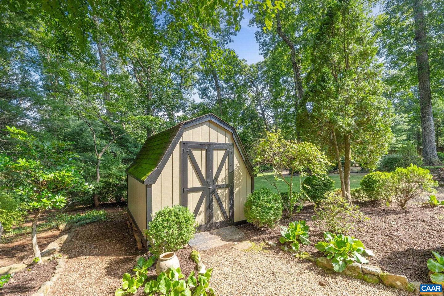 316 WESTMINSTER RD, CHARLOTTESVILLE, Virginia 22901, 3 Bedrooms Bedrooms, ,2 BathroomsBathrooms,Residential,For sale,316 WESTMINSTER RD,666950 MLS # 666950