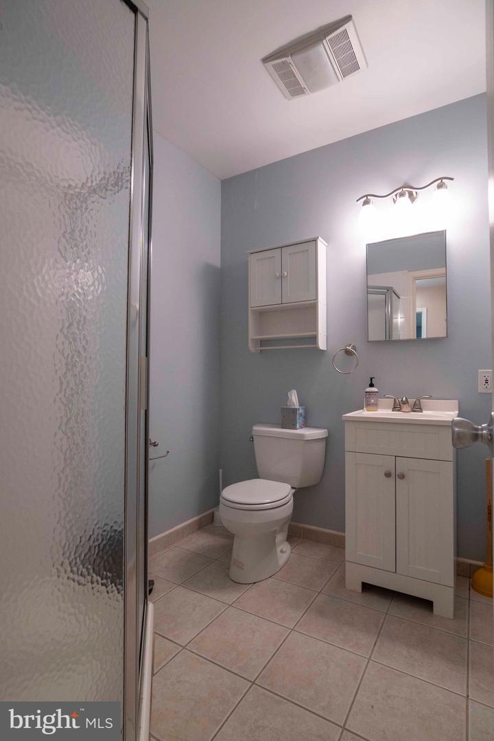 487 APPLEWOOD DR, FRONT ROYAL, Virginia 22630, 4 Bedrooms Bedrooms, ,3 BathroomsBathrooms,Residential,For sale,487 APPLEWOOD DR,VAWR2011754 MLS # VAWR2011754