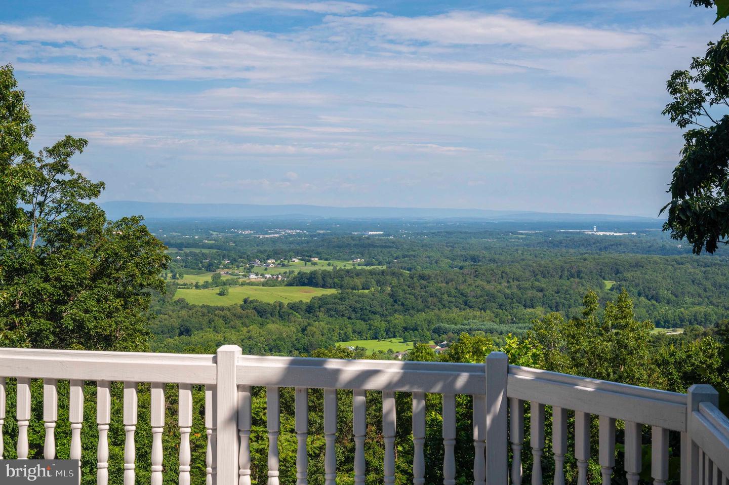 487 APPLEWOOD DR, FRONT ROYAL, Virginia 22630, 4 Bedrooms Bedrooms, ,3 BathroomsBathrooms,Residential,For sale,487 APPLEWOOD DR,VAWR2011754 MLS # VAWR2011754 487 APPLEWOOD DR, FRONT ROYAL, Virginia 22630, 4 Bedrooms Bedrooms, ,3 BathroomsBathrooms,Residential,For sale,487 APPLEWOOD DR,VAWR2011754 MLS # VAWR2011754