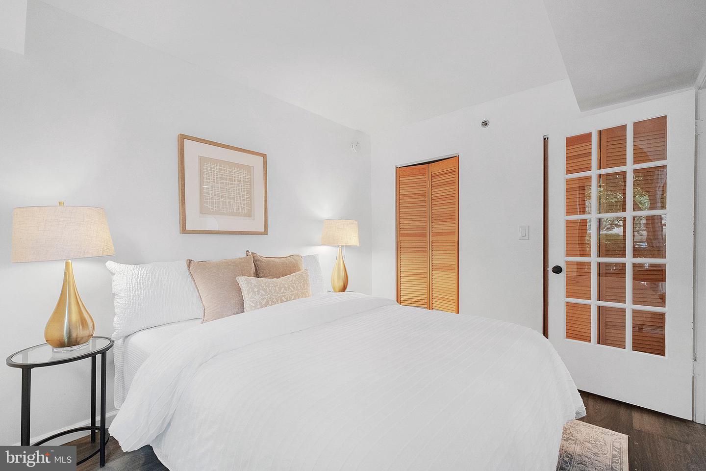1401 17TH ST NW #104, WASHINGTON, District Of Columbia 20036, 1 Bedroom Bedrooms, ,1 BathroomBathrooms,Residential,For sale,1401 17TH ST NW #104,DCDC2211296 MLS # DCDC2211296