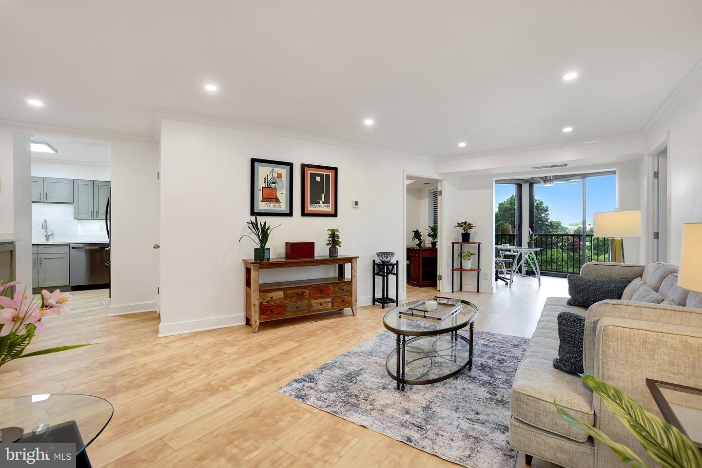 5901 MOUNT EAGLE DR #511, ALEXANDRIA, Virginia 22303, 2 Bedrooms Bedrooms, 8 Rooms Rooms,1 BathroomBathrooms,Residential,For sale,5901 MOUNT EAGLE DR #511,VAFX2256628 MLS # VAFX2256628
