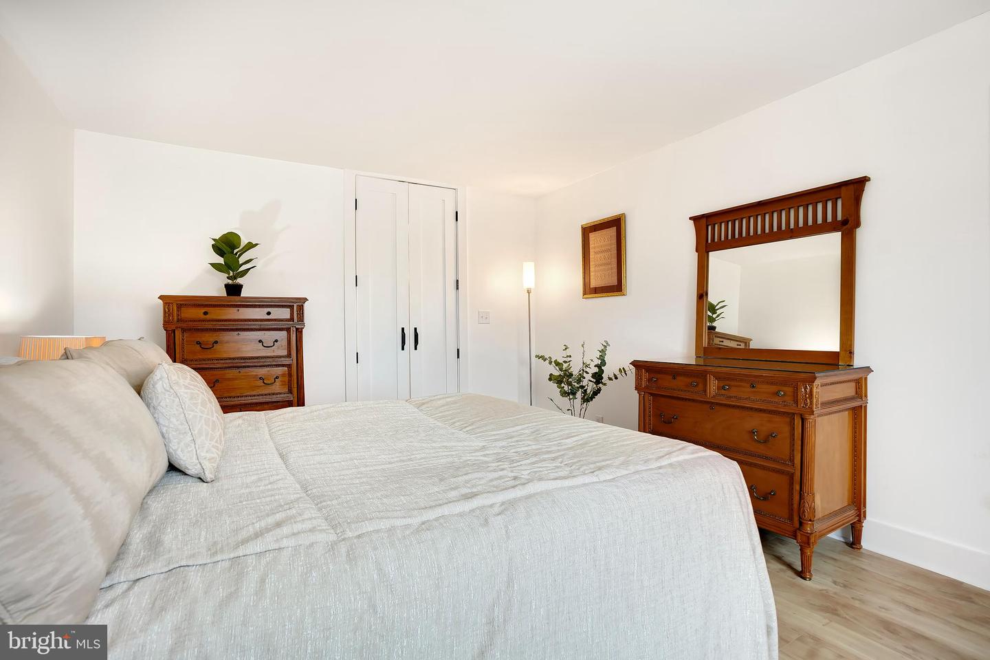 5901 MOUNT EAGLE DR #511, ALEXANDRIA, Virginia 22303, 2 Bedrooms Bedrooms, 8 Rooms Rooms,1 BathroomBathrooms,Residential,For sale,5901 MOUNT EAGLE DR #511,VAFX2256628 MLS # VAFX2256628