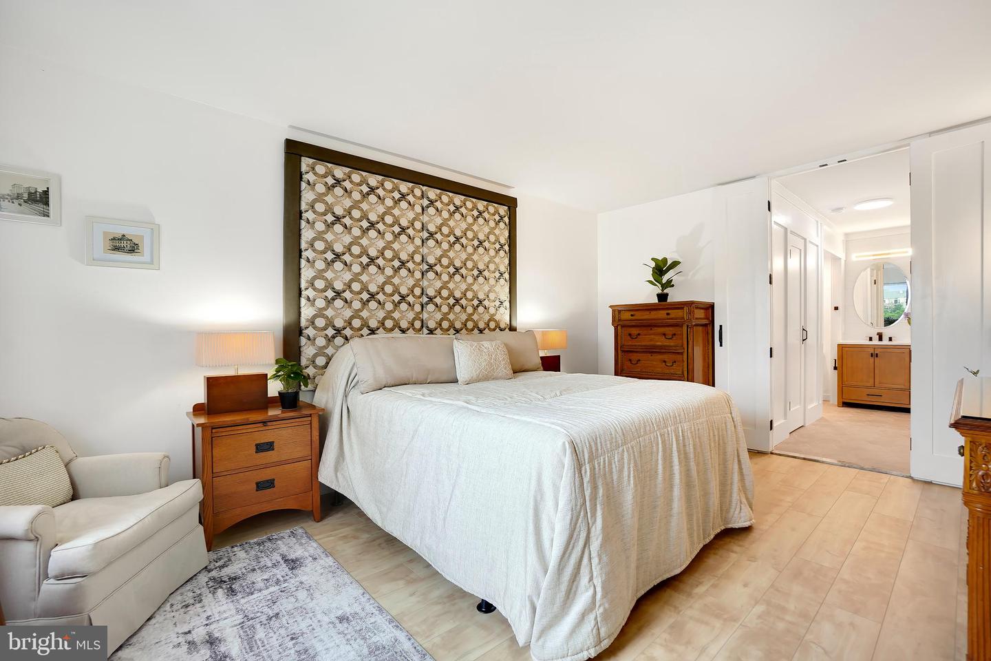 5901 MOUNT EAGLE DR #511, ALEXANDRIA, Virginia 22303, 2 Bedrooms Bedrooms, 8 Rooms Rooms,1 BathroomBathrooms,Residential,For sale,5901 MOUNT EAGLE DR #511,VAFX2256628 MLS # VAFX2256628