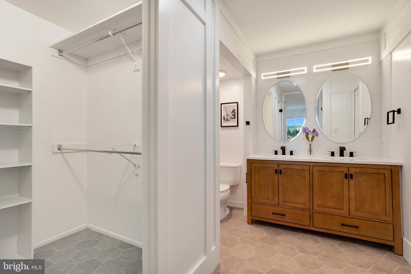 5901 MOUNT EAGLE DR #511, ALEXANDRIA, Virginia 22303, 2 Bedrooms Bedrooms, 8 Rooms Rooms,1 BathroomBathrooms,Residential,For sale,5901 MOUNT EAGLE DR #511,VAFX2256628 MLS # VAFX2256628