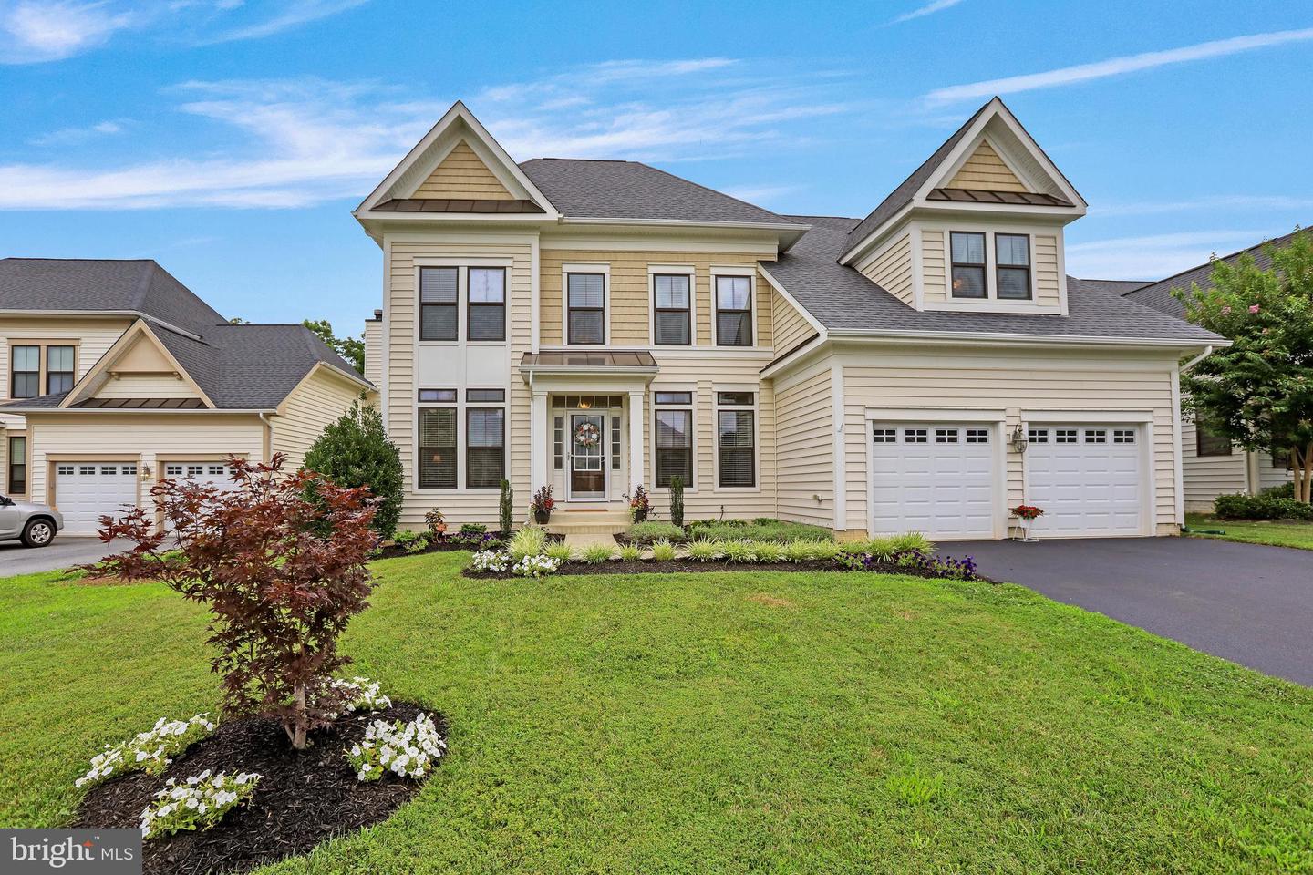 35686 KEDLESTON CT, ROUND HILL, Virginia 20141, 4 Bedrooms Bedrooms, ,3 BathroomsBathrooms,Residential,For sale,35686 KEDLESTON CT,VALO2102822 MLS # VALO2102822