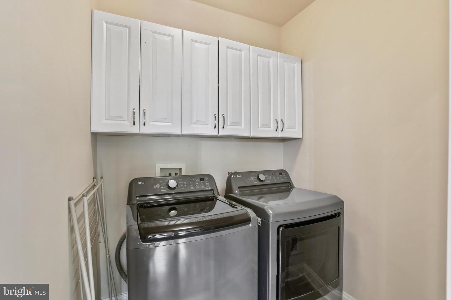 35686 KEDLESTON CT, ROUND HILL, Virginia 20141, 4 Bedrooms Bedrooms, ,3 BathroomsBathrooms,Residential,For sale,35686 KEDLESTON CT,VALO2102822 MLS # VALO2102822