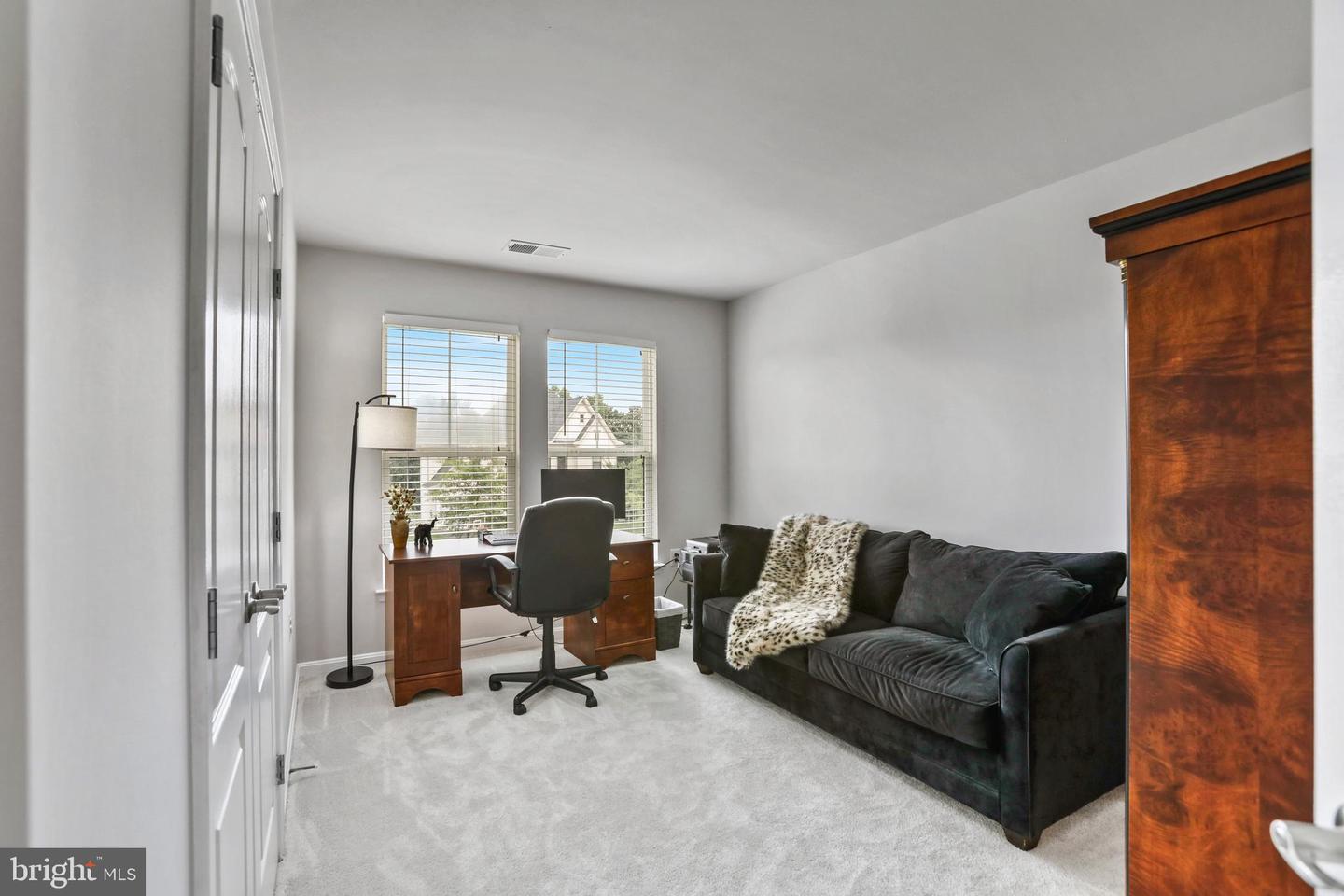 35686 KEDLESTON CT, ROUND HILL, Virginia 20141, 4 Bedrooms Bedrooms, ,3 BathroomsBathrooms,Residential,For sale,35686 KEDLESTON CT,VALO2102822 MLS # VALO2102822