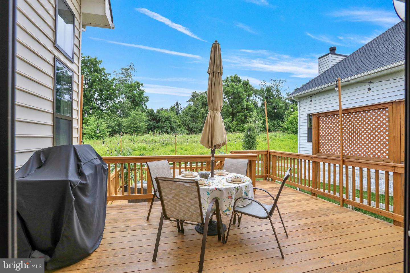 35686 KEDLESTON CT, ROUND HILL, Virginia 20141, 4 Bedrooms Bedrooms, ,3 BathroomsBathrooms,Residential,For sale,35686 KEDLESTON CT,VALO2102822 MLS # VALO2102822