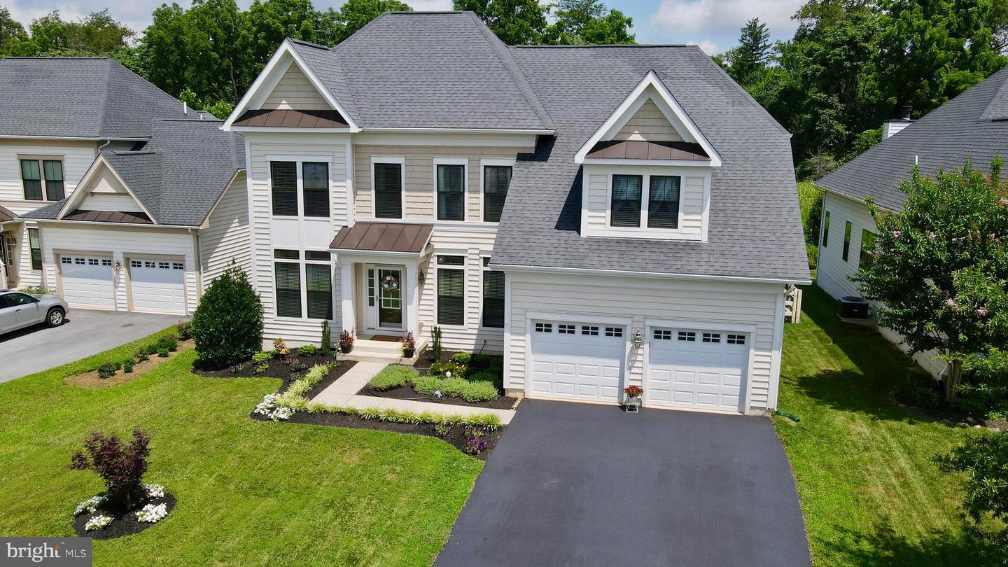 35686 KEDLESTON CT, ROUND HILL, Virginia 20141, 4 Bedrooms Bedrooms, ,3 BathroomsBathrooms,Residential,For sale,35686 KEDLESTON CT,VALO2102822 MLS # VALO2102822