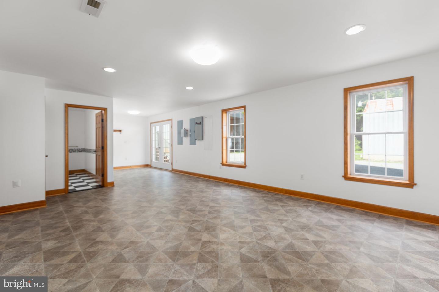 31260 ELEYS FORD RD, FREDERICKSBURG, Virginia 22407, 3 Bedrooms Bedrooms, ,3 BathroomsBathrooms,Residential,For sale,31260 ELEYS FORD RD,VACU2011040 MLS # VACU2011040