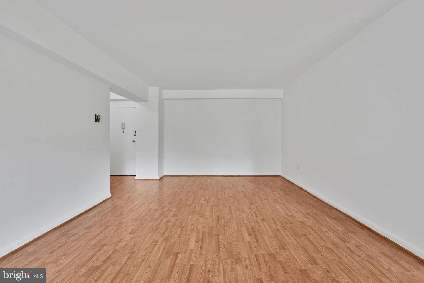 4201 CATHEDRAL AVE NW #303E, WASHINGTON, District Of Columbia 20016, 1 Bedroom Bedrooms, ,1 BathroomBathrooms,Residential,For sale,4201 CATHEDRAL AVE NW #303E,DCDC2211474 MLS # DCDC2211474