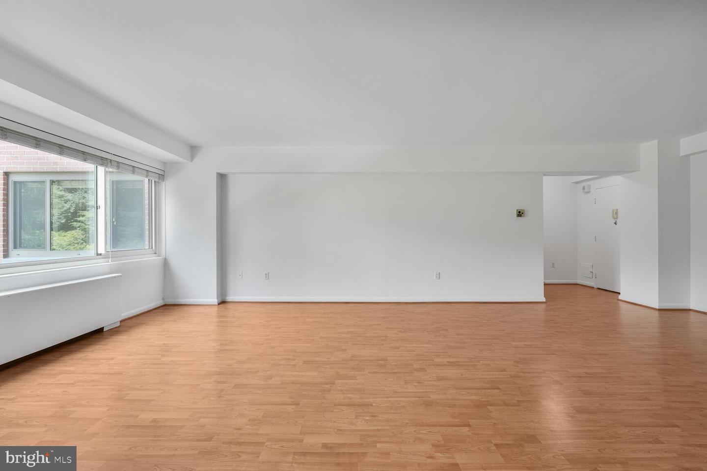 4201 CATHEDRAL AVE NW #303E, WASHINGTON, District Of Columbia 20016, 1 Bedroom Bedrooms, ,1 BathroomBathrooms,Residential,For sale,4201 CATHEDRAL AVE NW #303E,DCDC2211474 MLS # DCDC2211474