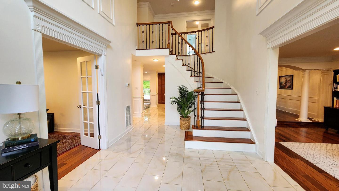 5503 CHESTERMILL CT, FAIRFAX, Virginia 22030, 5 Bedrooms Bedrooms, ,3 BathroomsBathrooms,Residential,For sale,5503 CHESTERMILL CT,VAFX2256806 MLS # VAFX2256806