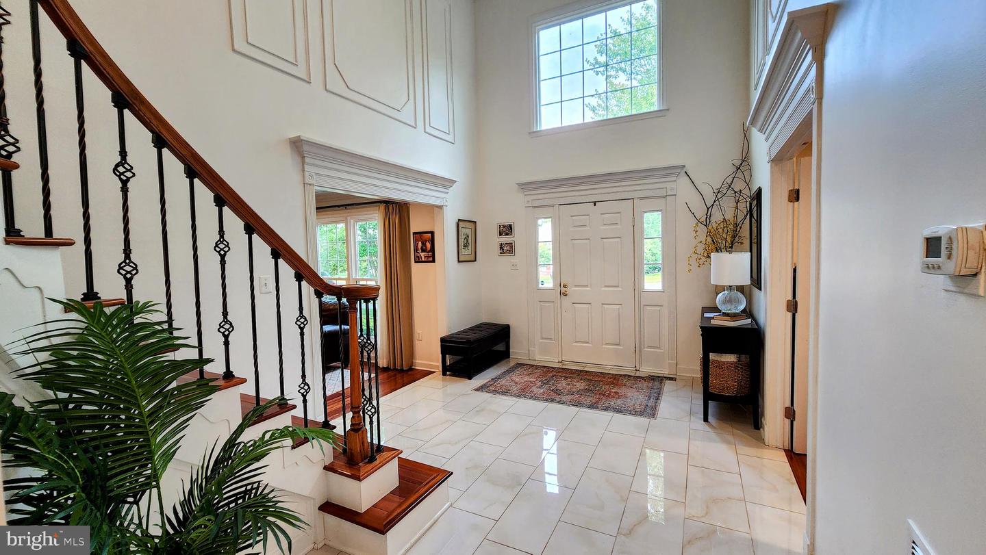 5503 CHESTERMILL CT, FAIRFAX, Virginia 22030, 5 Bedrooms Bedrooms, ,3 BathroomsBathrooms,Residential,For sale,5503 CHESTERMILL CT,VAFX2256806 MLS # VAFX2256806