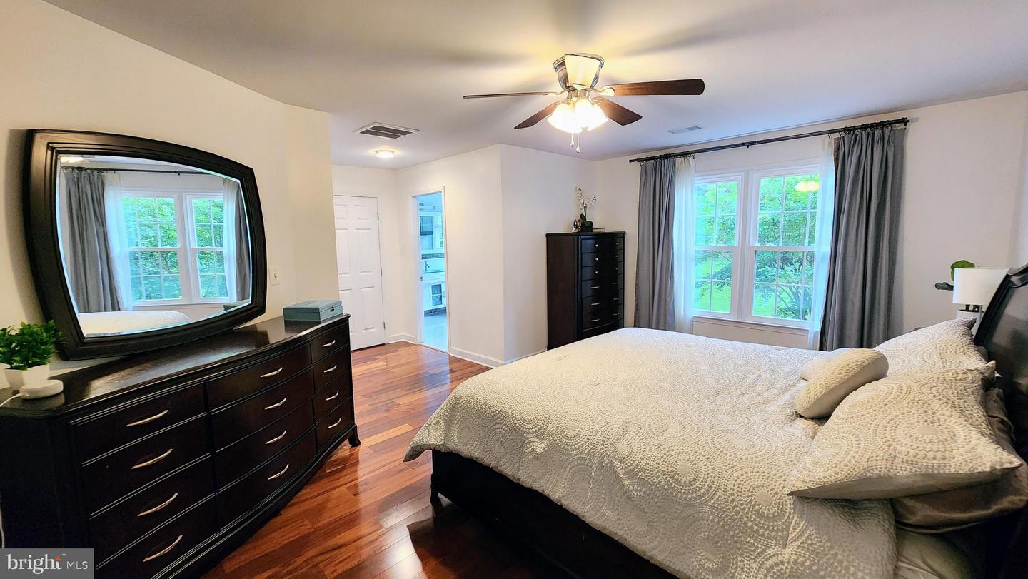5503 CHESTERMILL CT, FAIRFAX, Virginia 22030, 5 Bedrooms Bedrooms, ,3 BathroomsBathrooms,Residential,For sale,5503 CHESTERMILL CT,VAFX2256806 MLS # VAFX2256806