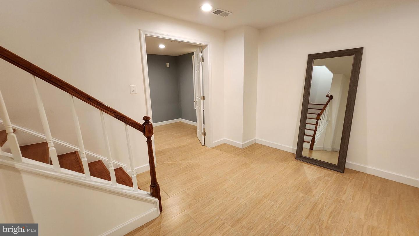 5503 CHESTERMILL CT, FAIRFAX, Virginia 22030, 5 Bedrooms Bedrooms, ,3 BathroomsBathrooms,Residential,For sale,5503 CHESTERMILL CT,VAFX2256806 MLS # VAFX2256806