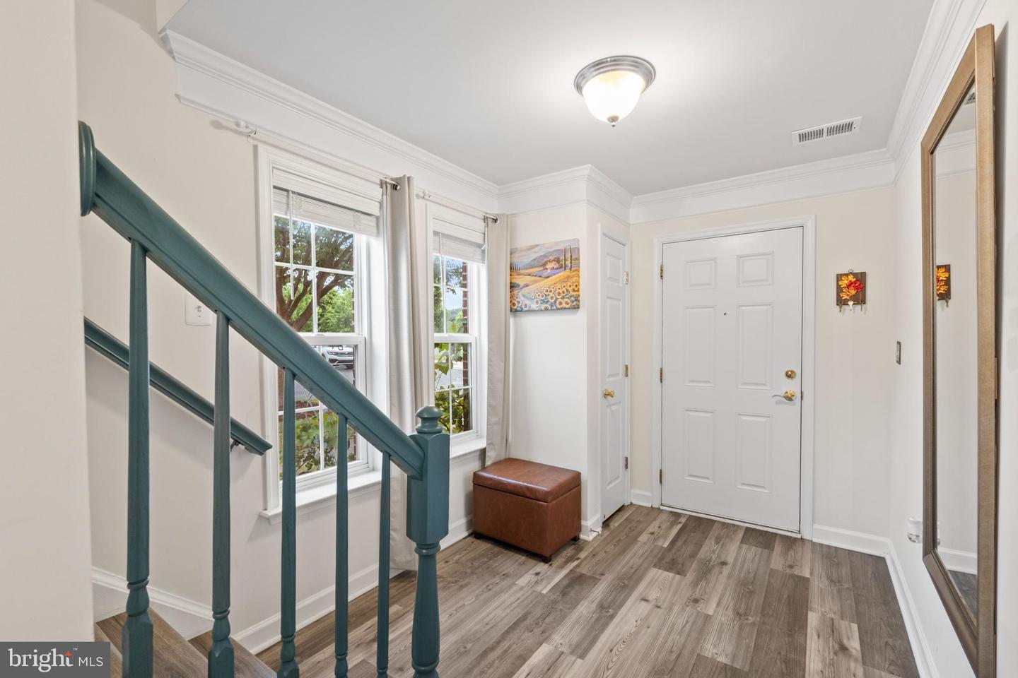 236 HAWKS VIEW SQ SE, LEESBURG, Virginia 20175, 3 Bedrooms Bedrooms, ,2 BathroomsBathrooms,Residential,For sale,236 HAWKS VIEW SQ SE,VALO2102830 MLS # VALO2102830