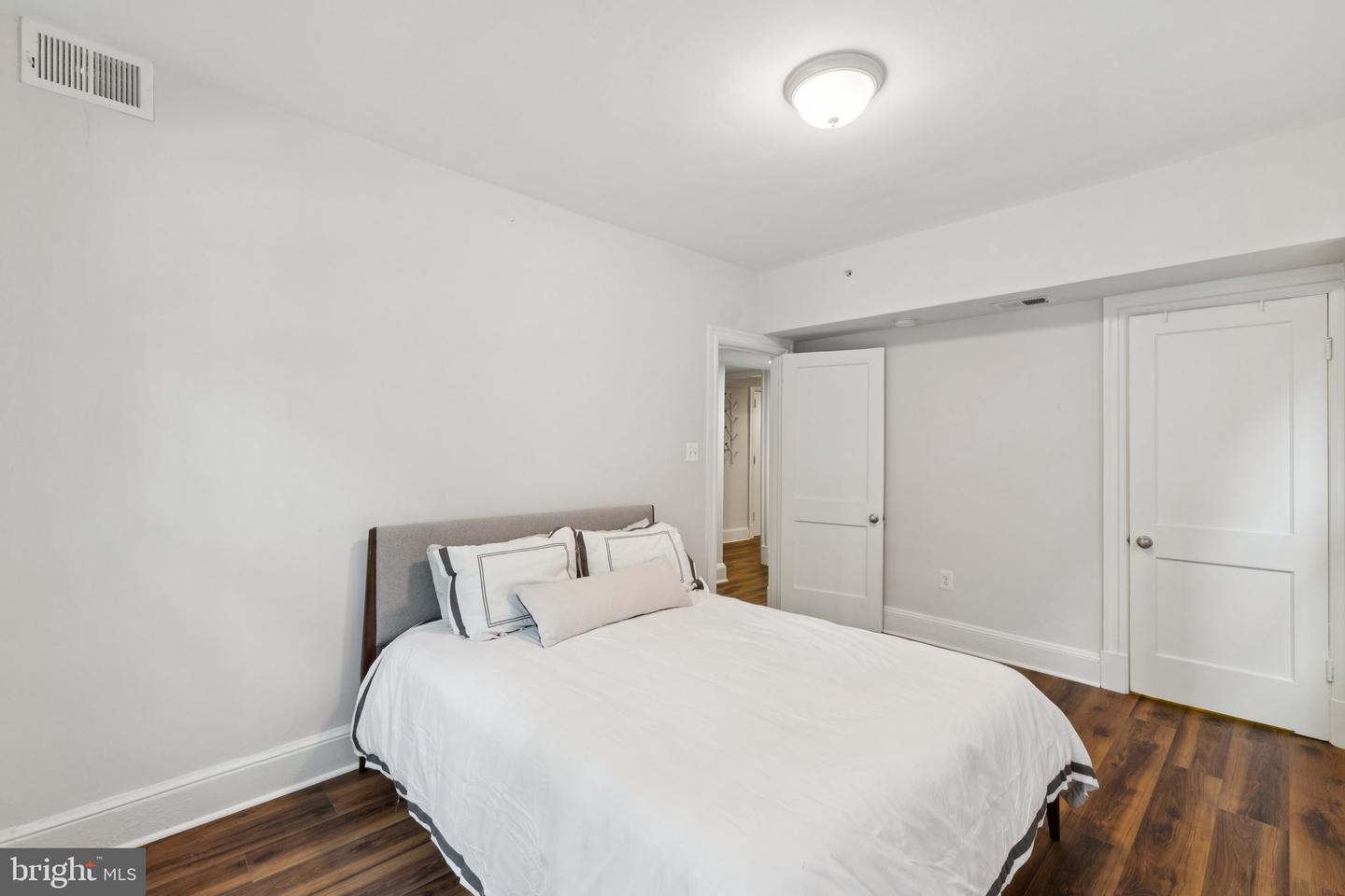 1858 CALIFORNIA ST NW #5, WASHINGTON, District Of Columbia 20009, 1 Bedroom Bedrooms, ,1 BathroomBathrooms,Residential,For sale,1858 CALIFORNIA ST NW #5,DCDC2211358 MLS # DCDC2211358