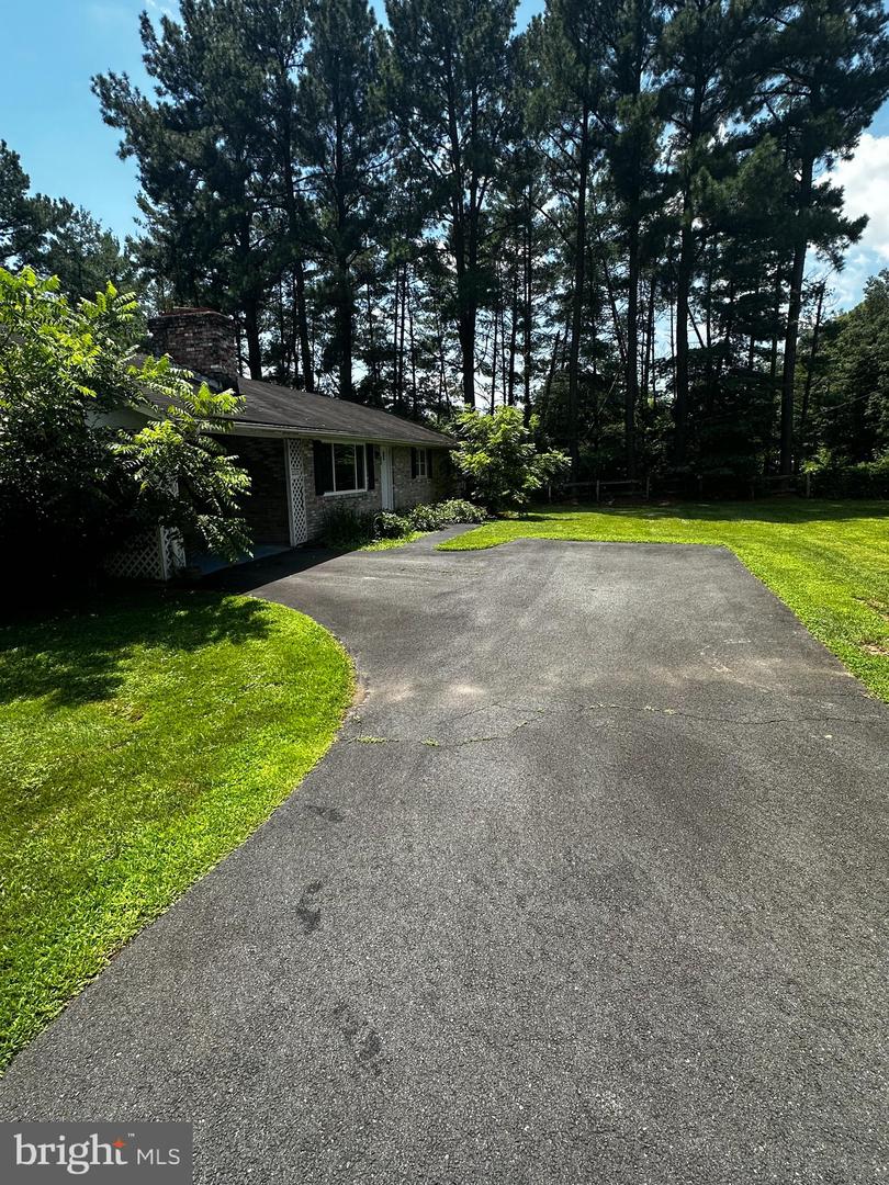 8105 DEVLIN RD, BRISTOW, Virginia 20136, 3 Bedrooms Bedrooms, ,1 BathroomBathrooms,Residential,For sale,8105 DEVLIN RD,VAPW2099716 MLS # VAPW2099716