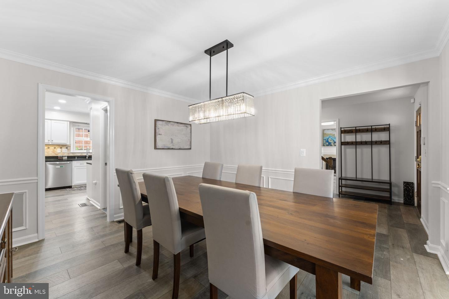 108 N LIBERTY ST, ARLINGTON, Virginia 22203, 4 Bedrooms Bedrooms, ,3 BathroomsBathrooms,Residential,For sale,108 N LIBERTY ST,VAAR2061160 MLS # VAAR2061160