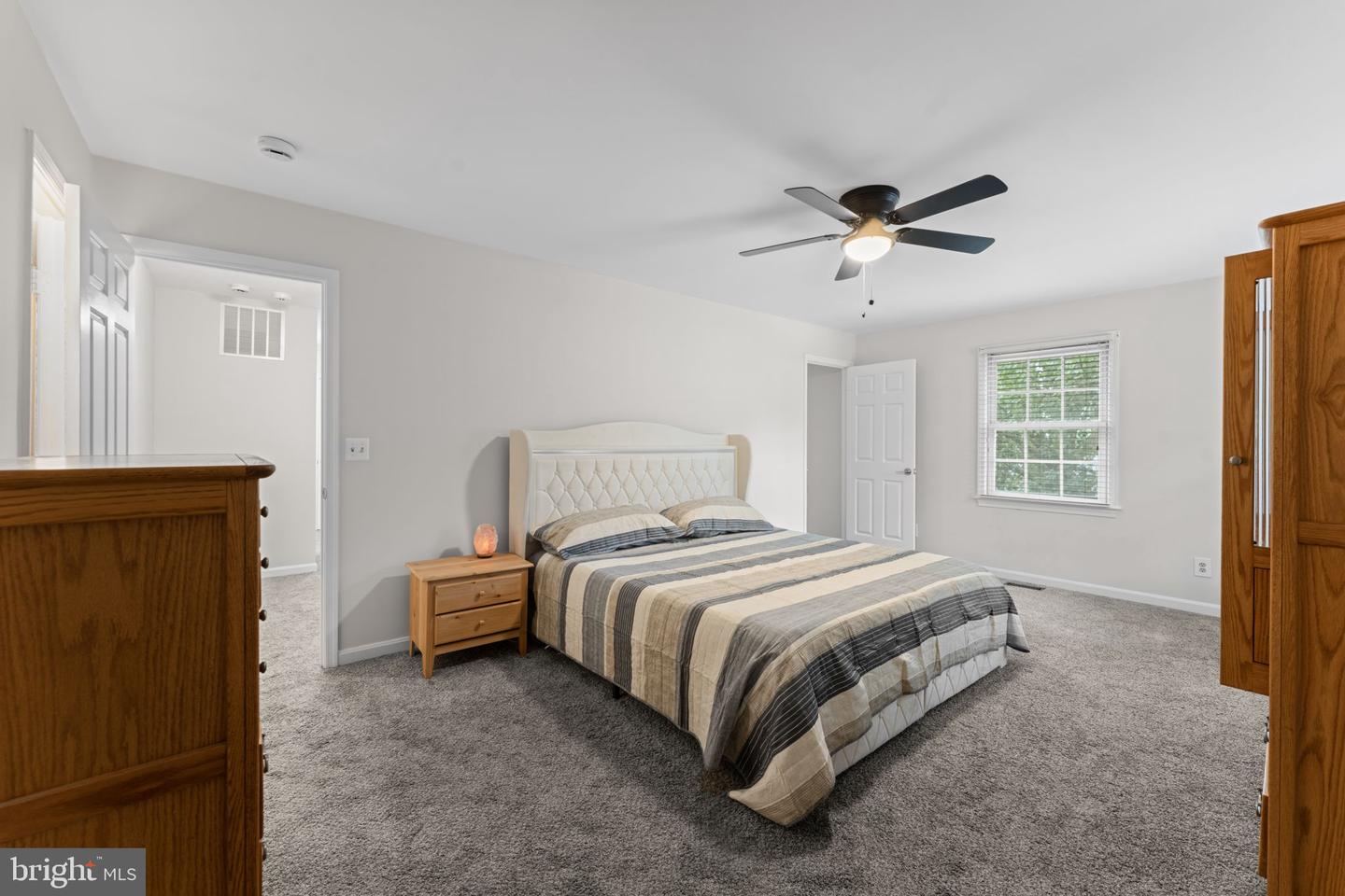 108 N LIBERTY ST, ARLINGTON, Virginia 22203, 4 Bedrooms Bedrooms, ,3 BathroomsBathrooms,Residential,For sale,108 N LIBERTY ST,VAAR2061160 MLS # VAAR2061160