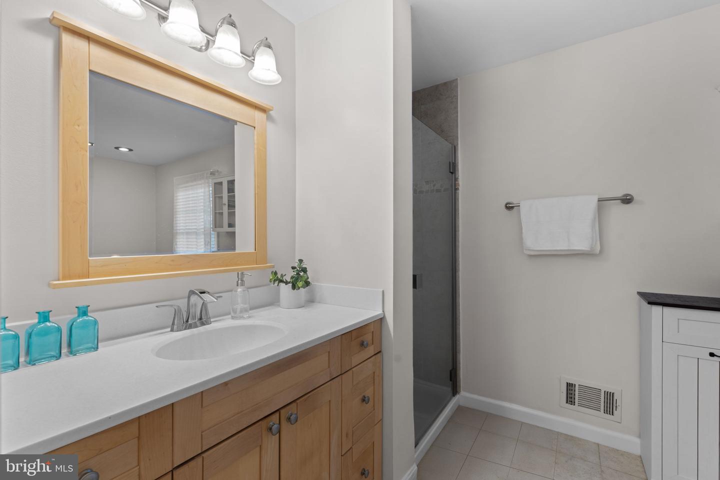 108 N LIBERTY ST, ARLINGTON, Virginia 22203, 4 Bedrooms Bedrooms, ,3 BathroomsBathrooms,Residential,For sale,108 N LIBERTY ST,VAAR2061160 MLS # VAAR2061160