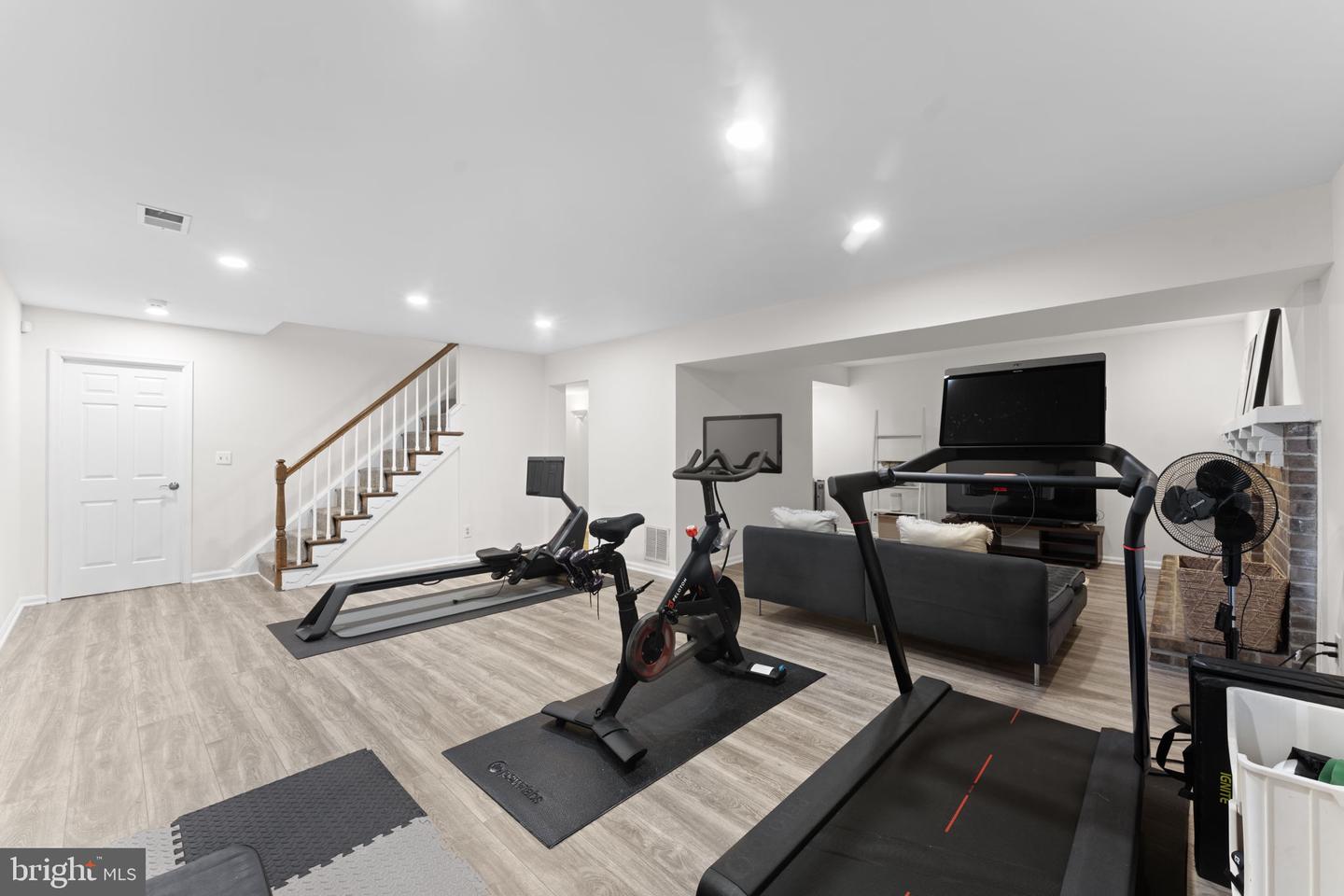 108 N LIBERTY ST, ARLINGTON, Virginia 22203, 4 Bedrooms Bedrooms, ,3 BathroomsBathrooms,Residential,For sale,108 N LIBERTY ST,VAAR2061160 MLS # VAAR2061160