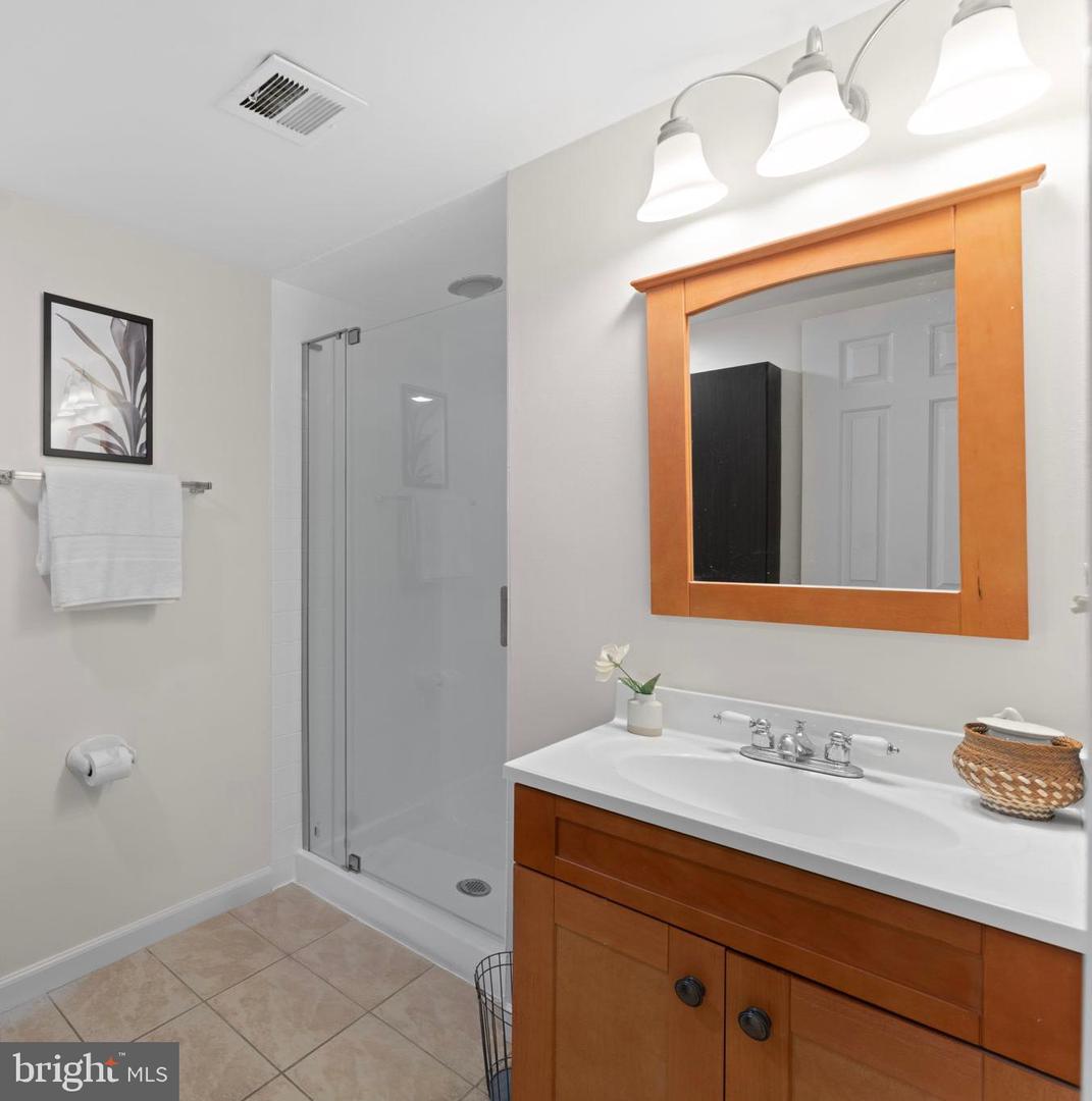 108 N LIBERTY ST, ARLINGTON, Virginia 22203, 4 Bedrooms Bedrooms, ,3 BathroomsBathrooms,Residential,For sale,108 N LIBERTY ST,VAAR2061160 MLS # VAAR2061160