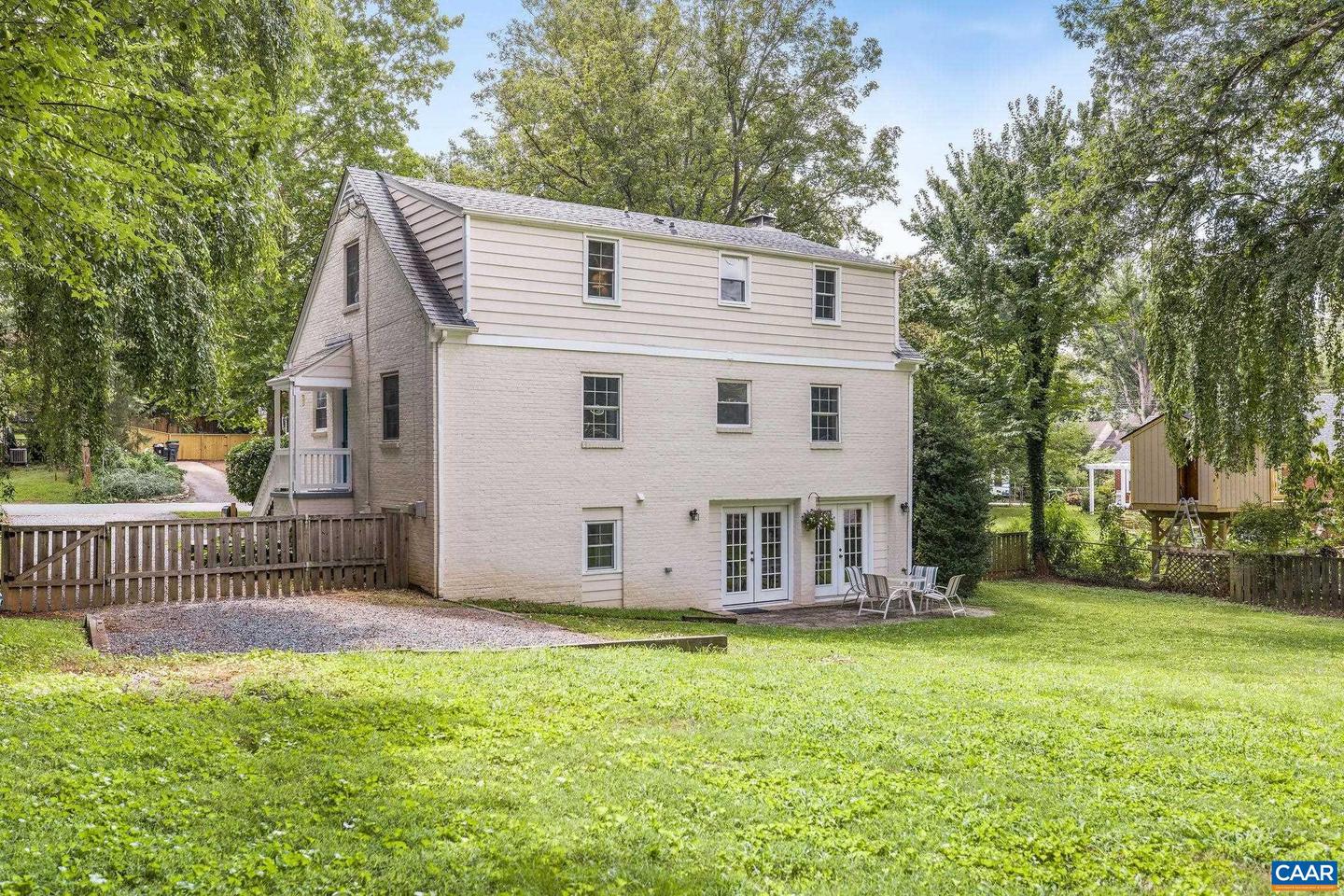 1107 WELLFORD ST, CHARLOTTESVILLE, Virginia 22903, 5 Bedrooms Bedrooms, ,3 BathroomsBathrooms,Residential,For sale,1107 WELLFORD ST,666982 MLS # 666982