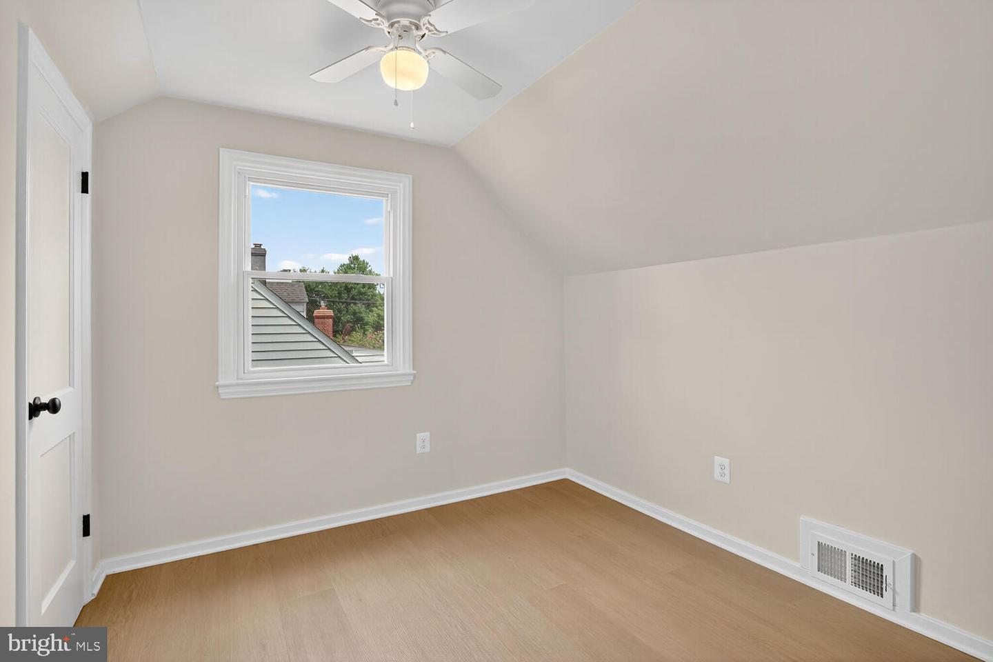 6731 WILLIAMS DR, ALEXANDRIA, Virginia 22307, 4 Bedrooms Bedrooms, ,3 BathroomsBathrooms,Residential,For sale,6731 WILLIAMS DR,VAFX2256740 MLS # VAFX2256740