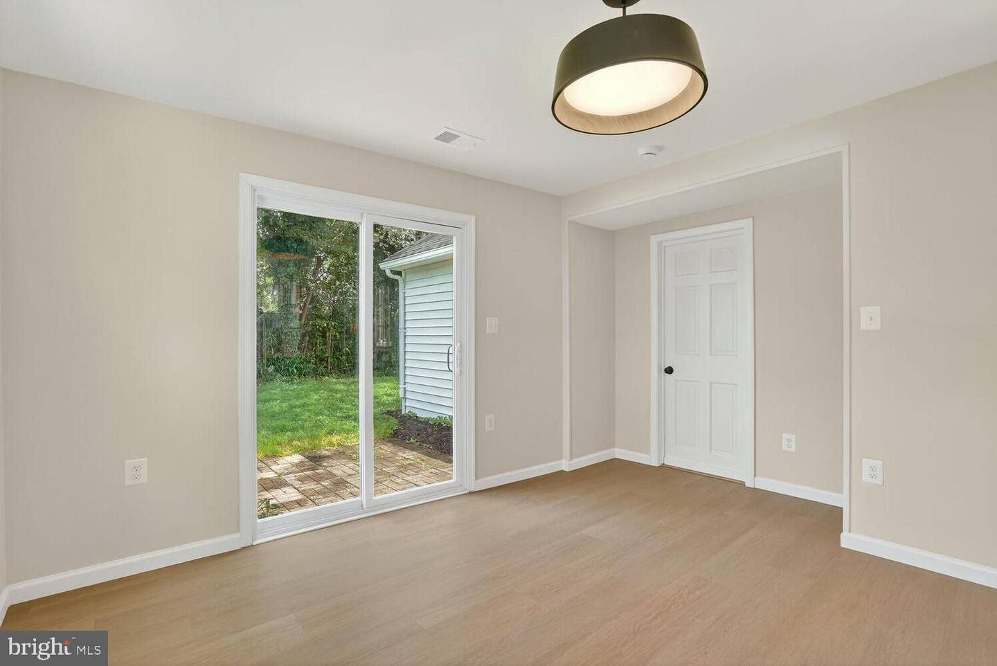 6731 WILLIAMS DR, ALEXANDRIA, Virginia 22307, 4 Bedrooms Bedrooms, ,3 BathroomsBathrooms,Residential,For sale,6731 WILLIAMS DR,VAFX2256740 MLS # VAFX2256740