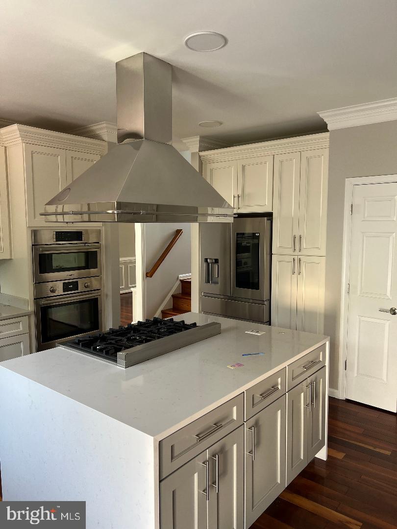8196 TENBROOK DR, GAINESVILLE, Virginia 20155, 5 Bedrooms Bedrooms, ,3 BathroomsBathrooms,Residential,For sale,8196 TENBROOK DR,VAPW2099706 MLS # VAPW2099706